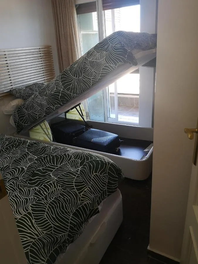 Apartamento 1ª Linea Playa Garaje Piscinas Terraza Torremolinos