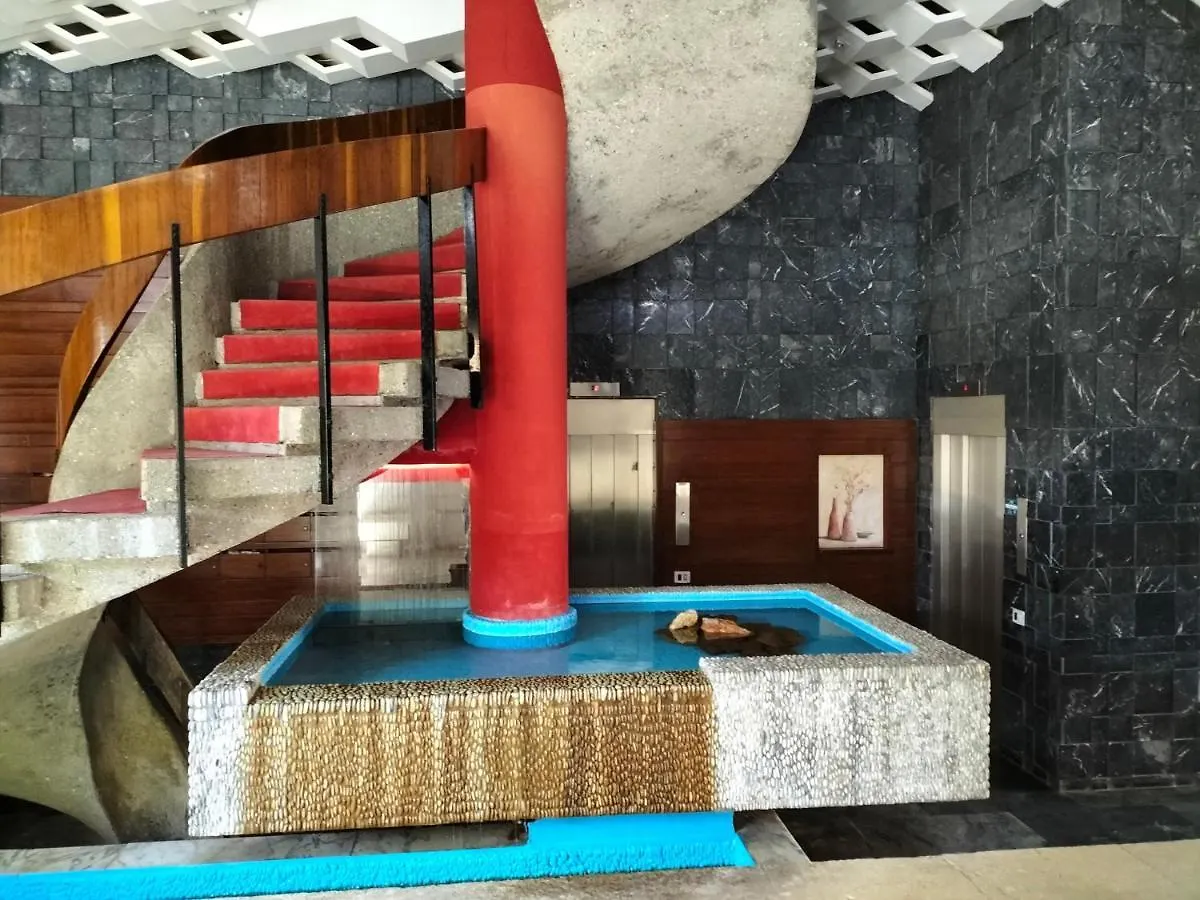 Apartamento 1ª Linea Playa Garaje Piscinas Terraza Torremolinos España